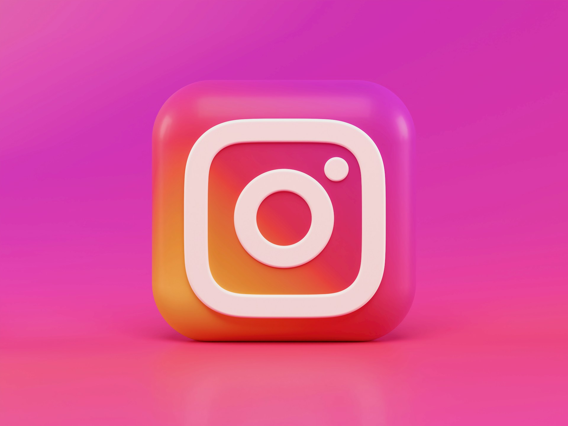 pink-and-white-square-illustration