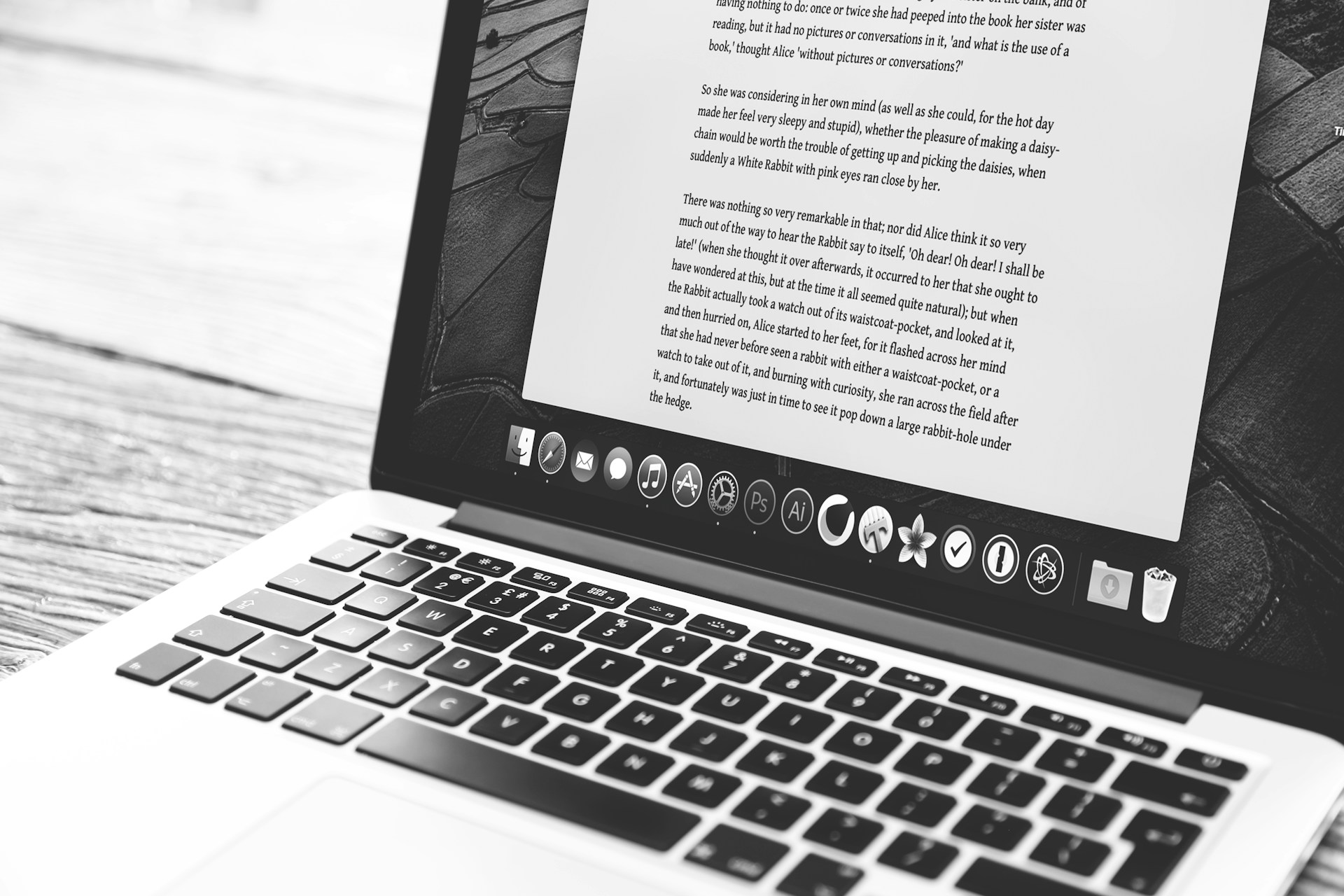 silver-macbook-showing-application