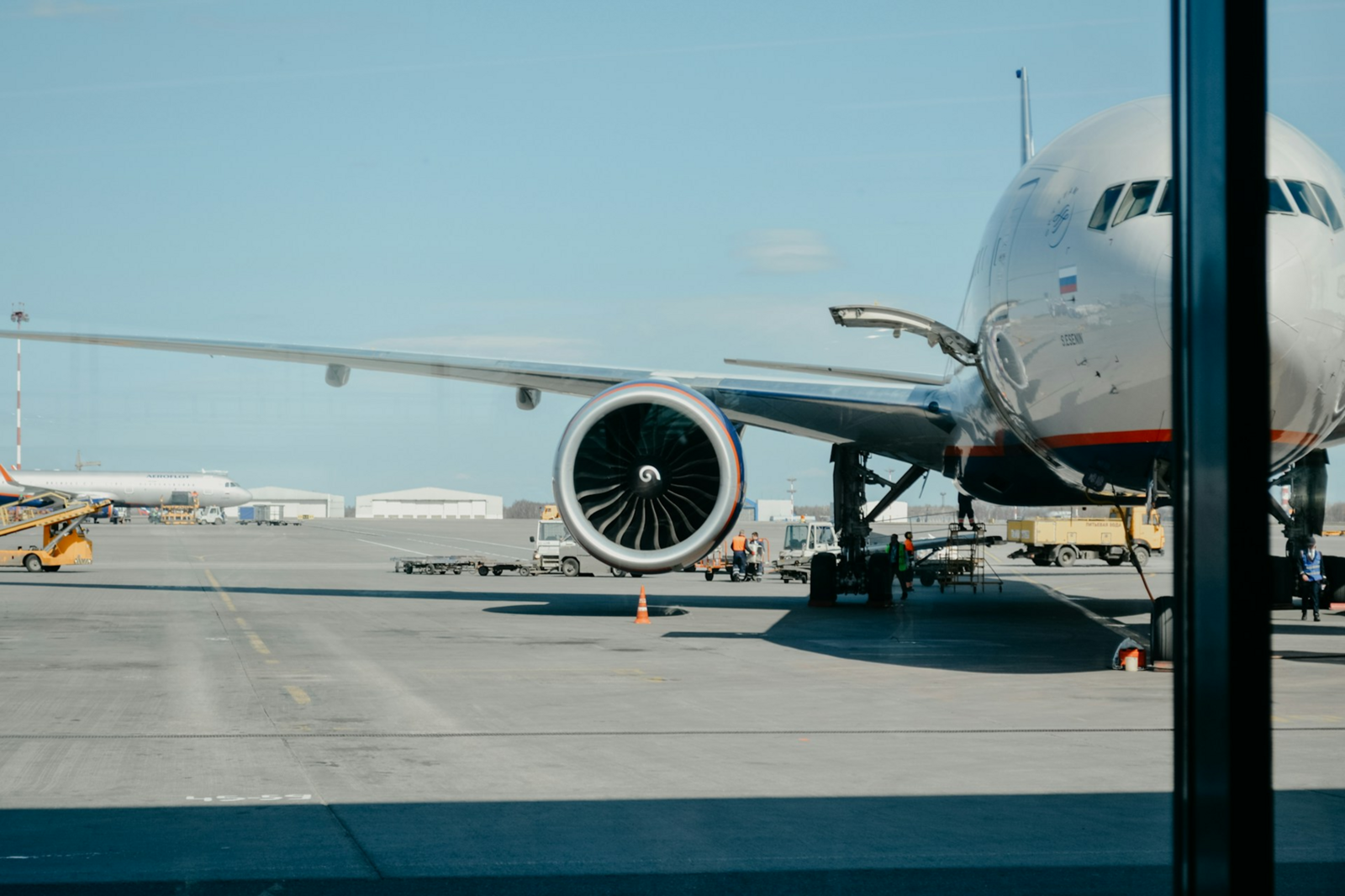 Invisible Techniques Keeping Flights On Time